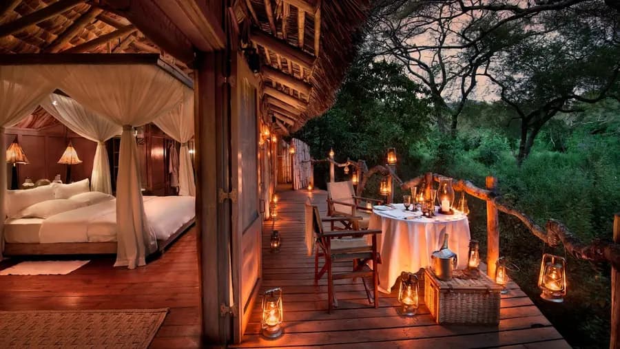 andbeyond-lake-manyara-tree-lodge-tanzania — room