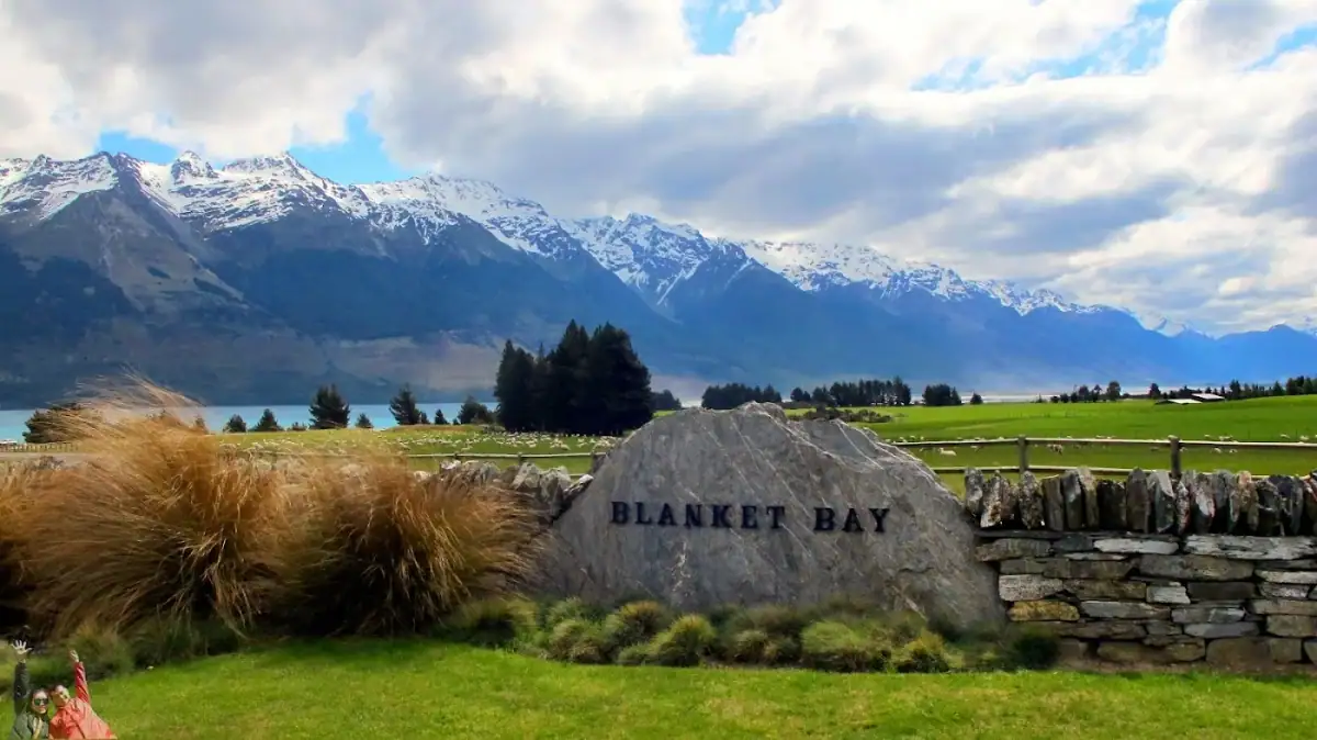 blanket-bay-glenorchy-new-zealand — hero