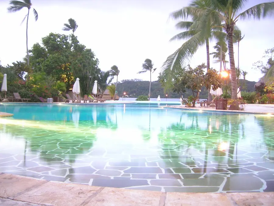 bora-bora-lagoon-resort-bora-bora — room