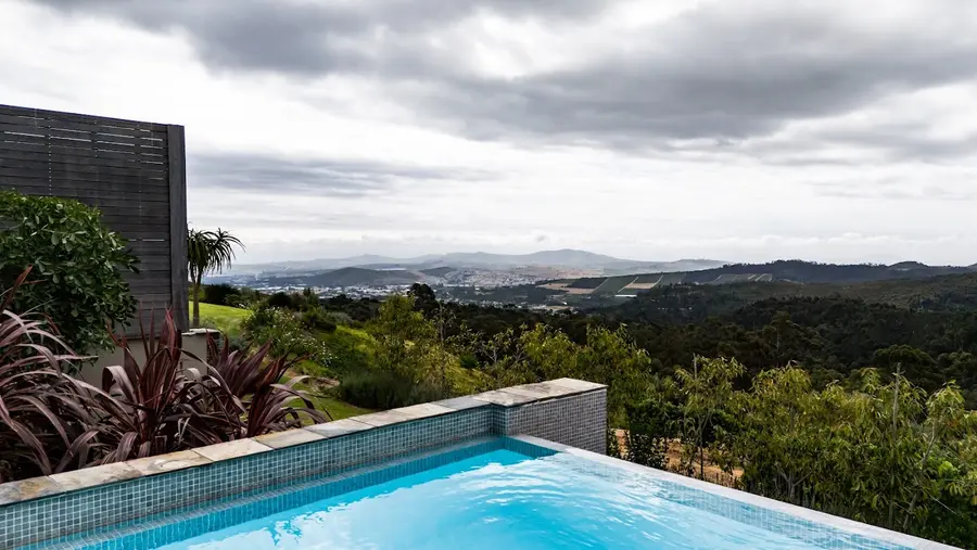 delaire-graff-estate-stellenbosch-south-africa — pool