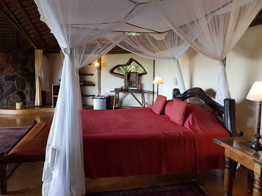 elsas-kopje-meru-kenya — pool