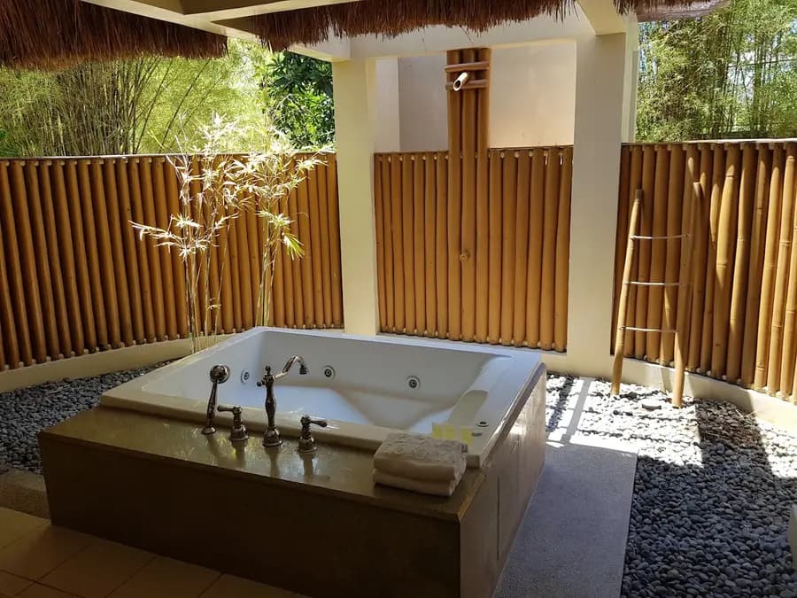 eskaya-beach-resort-bohol-philippines — pool