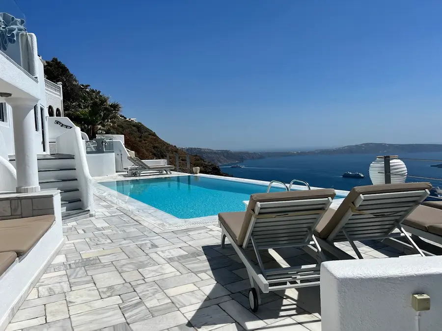 homeric-poems-santorini — spa