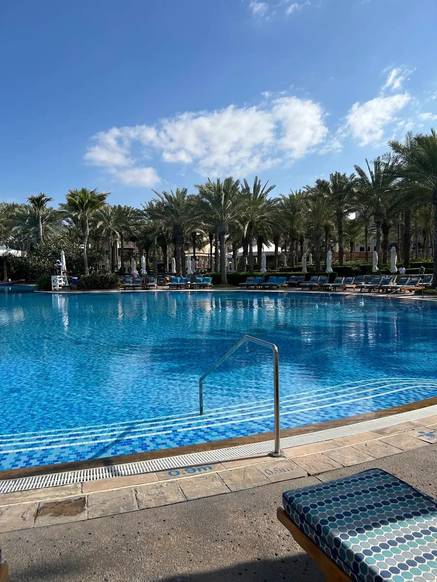 jumeirah-al-qasr-madinat-uae — pool