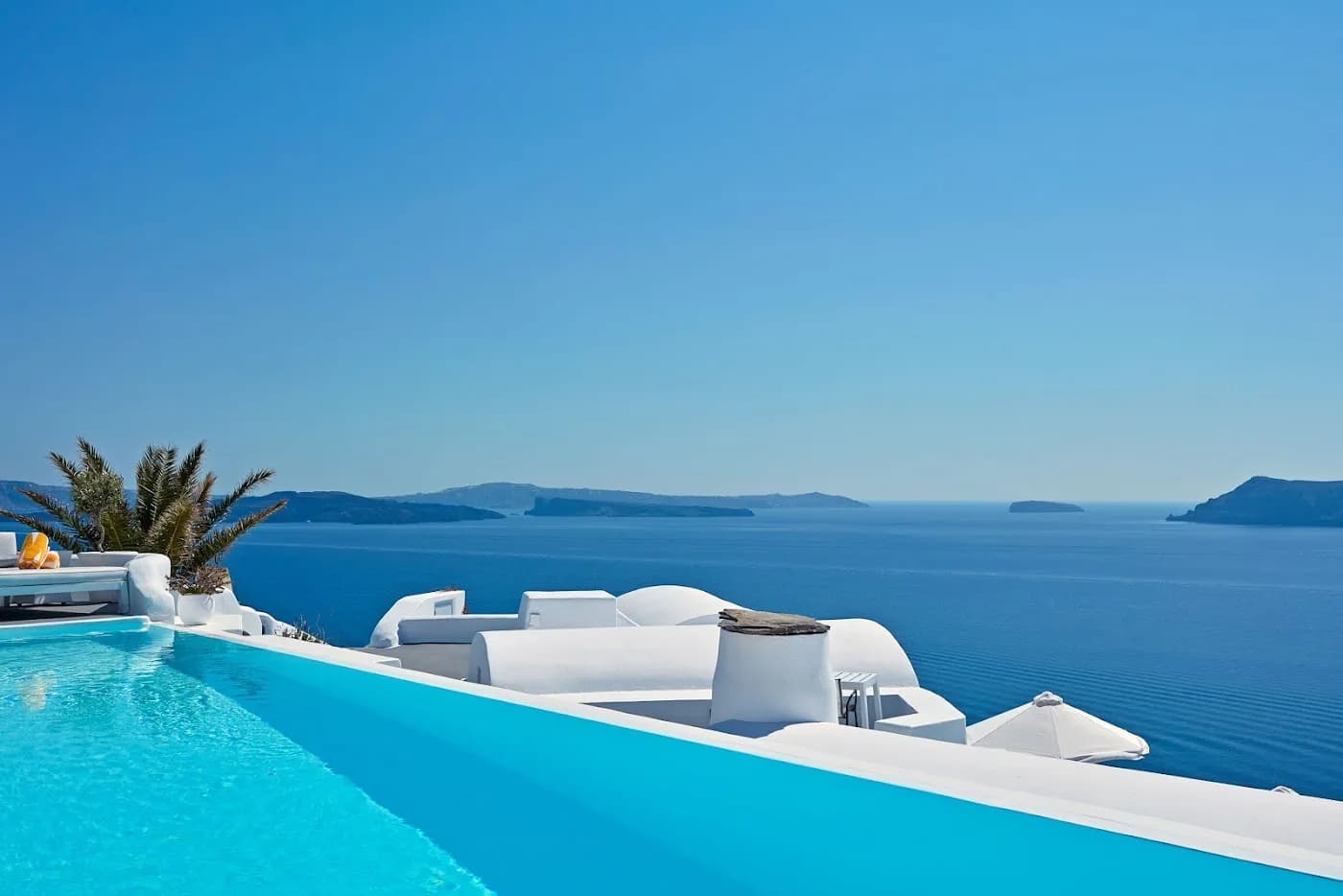 katikies-hotel-santorini-greece — hero