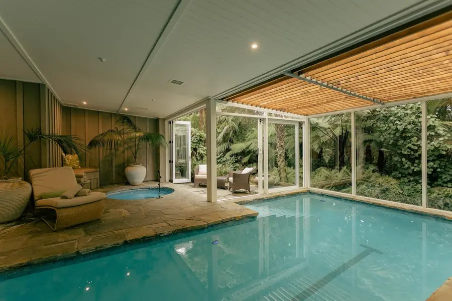 kauri-cliffs-lodge-new-zealand — dining