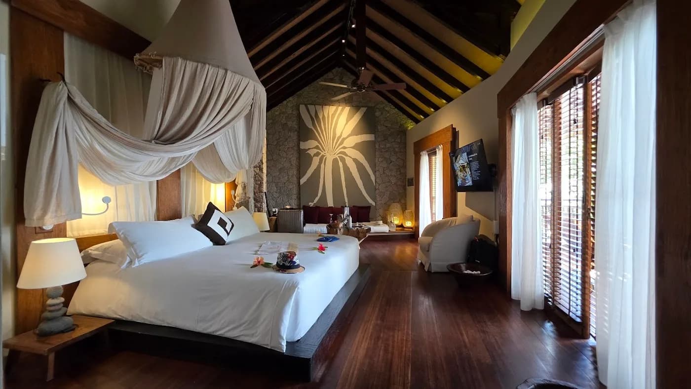 le-domaine-de-lorangeraie-resort-spa-seychelles — hero