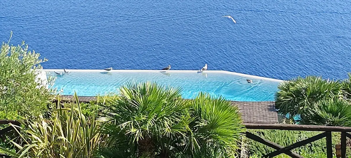 monastero-santa-rosa-amalfi — hero