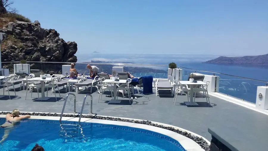 pegasus-suites-spa-imerovigli-santorini — room