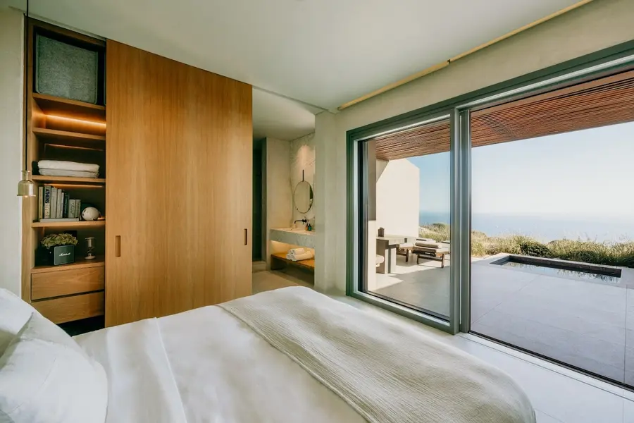 santorini-sky-luxury-resort-santorini — spa