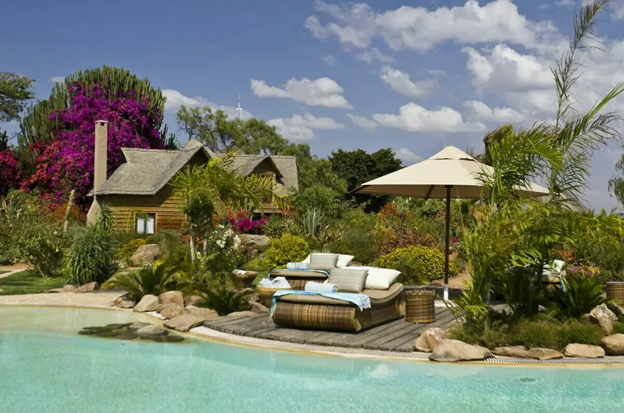 segera-retreat-kenya — room