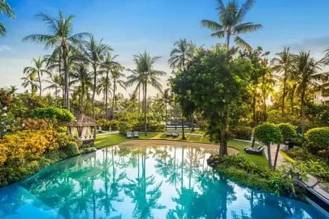 the-laguna-a-luxury-collection-resort-spa-nusa-dua-bali-bali — pool