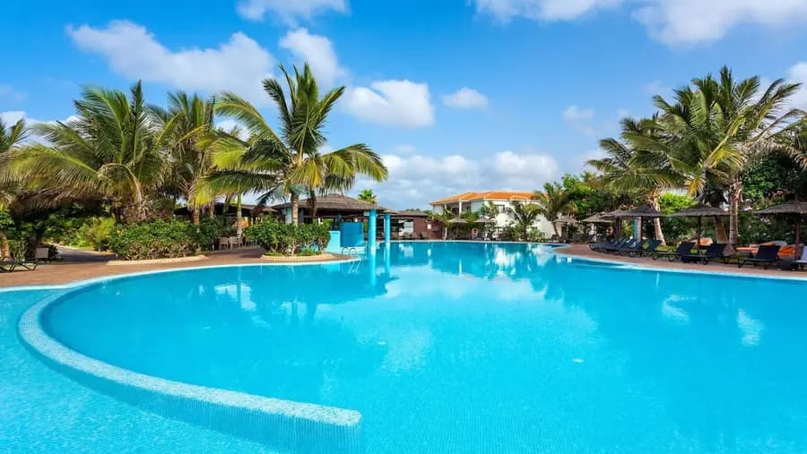 tortuga-beach-resort-sal-cape-verde — room