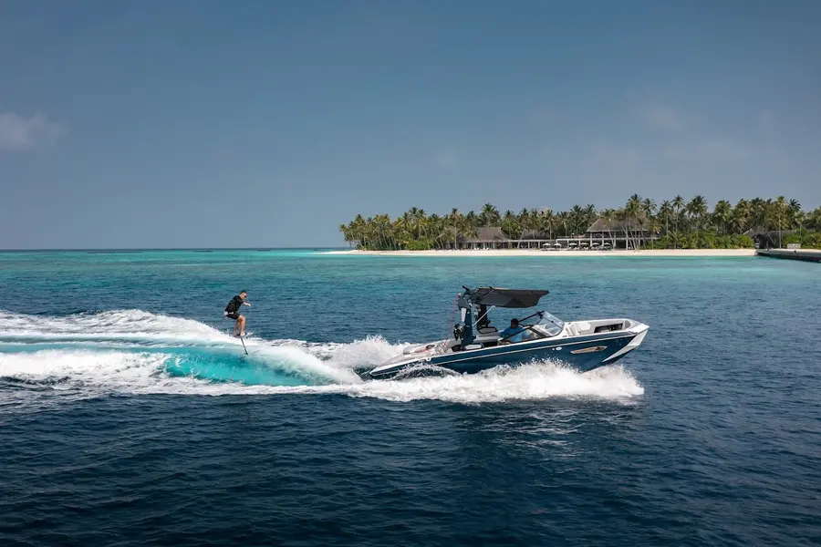 velaa-private-island-maldives — dining