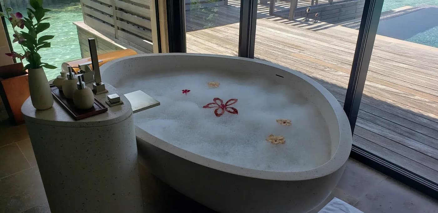 waldorf-astoria-ithaafushi-maldives — hero